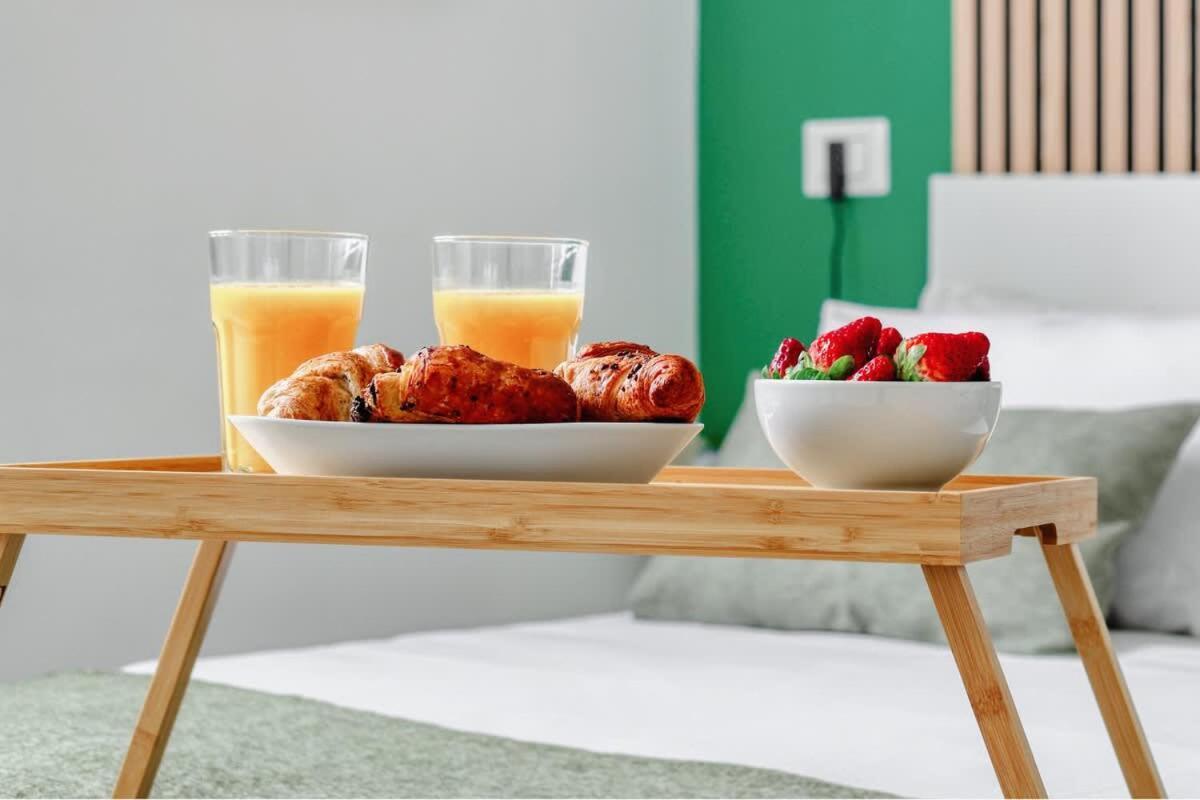 Oasis Suite - Subway 50 Meters Just 5 Minutes From Duomo Милано Екстериор снимка