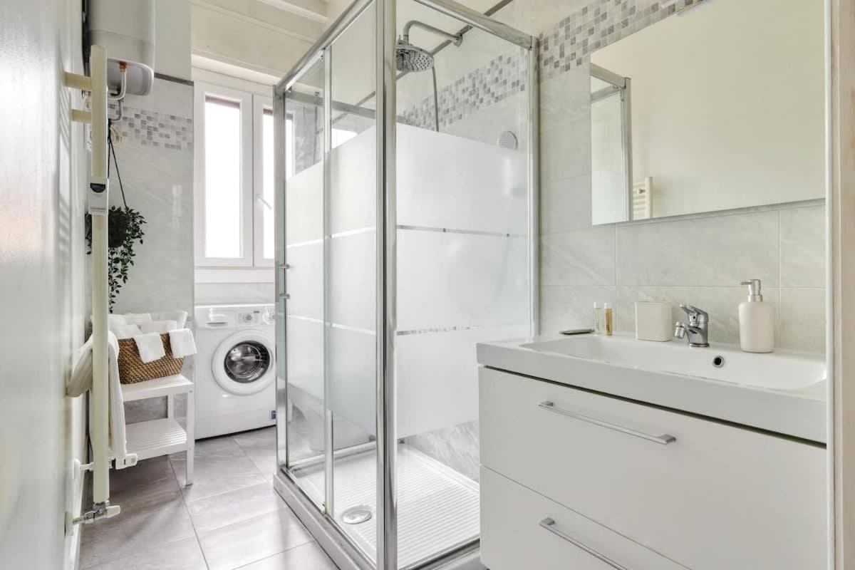 Oasis Suite - Subway 50 Meters Just 5 Minutes From Duomo Милано Екстериор снимка